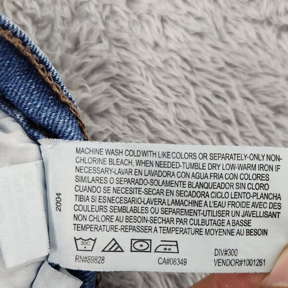 Gloria Vanderbilt Jeans Womens 10 Blue Denim Straight Five Pockets - Picture 4 of 15